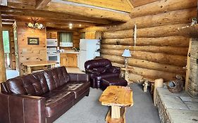 Infinite Views - Secluded With Mountain Views Cabin